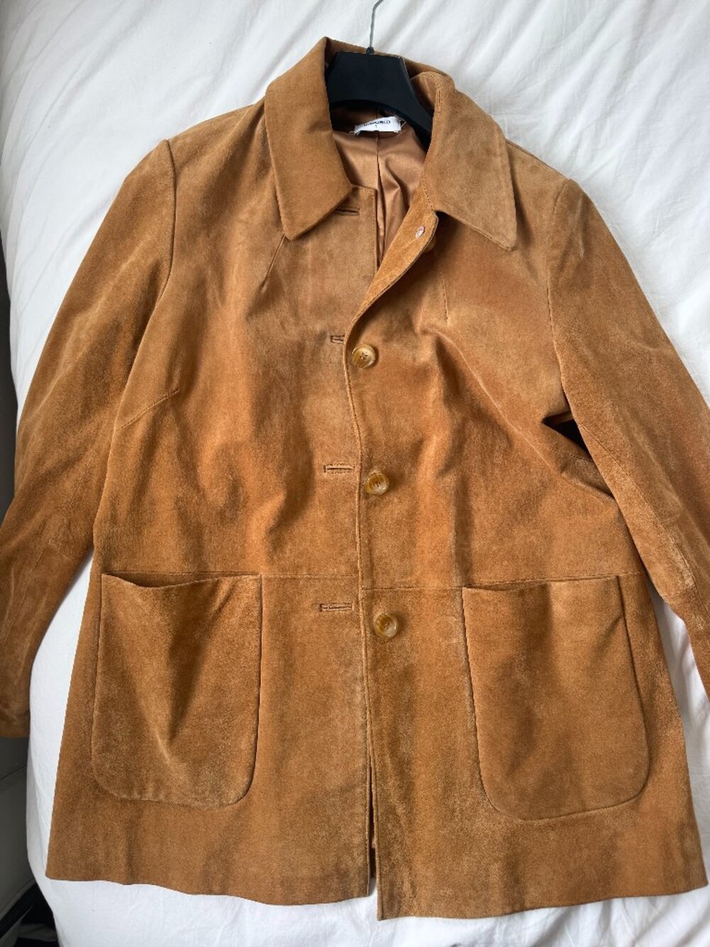 Rumored Yellowstone Jacket Size Small